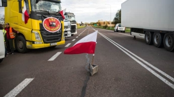Польські перевізники відмовились розблокувати кордон після переговорів з Україною