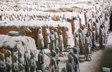 Археологи виявили 20 «теракотових воїнів» у секретній китайській гробниці
