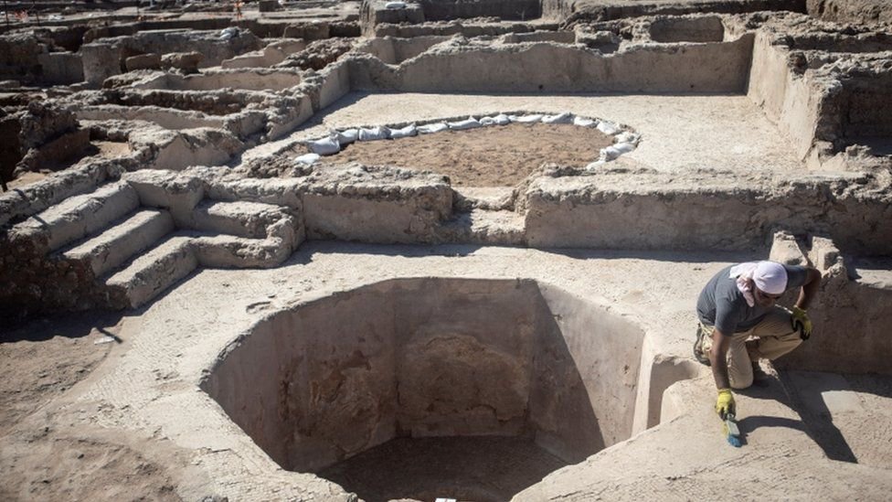 Археологи знайшли найбільшу у світі виноробню часів кінця Римської імперії