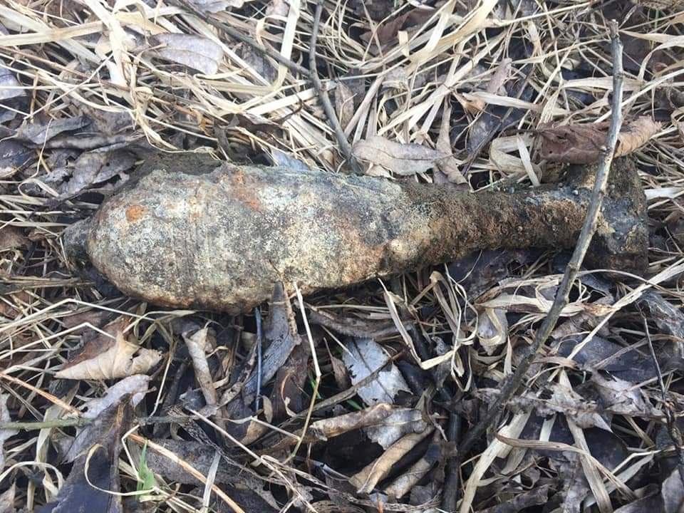 Артилерійський снаряд та мінометну міну знайшли у Рівненському районі