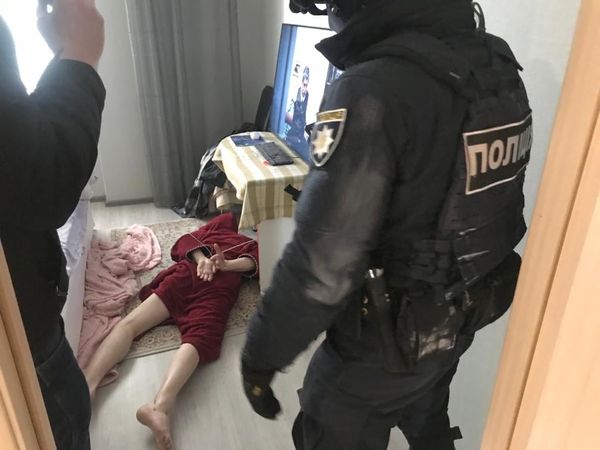 Банду чоловіків із Вараша, які грабували та вимагали гроші - судитимуть