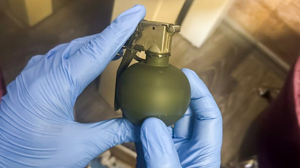  Бойову гранату приніс до готелю