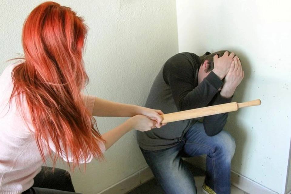 Б’ють не лише жінок,  але й чоловіків