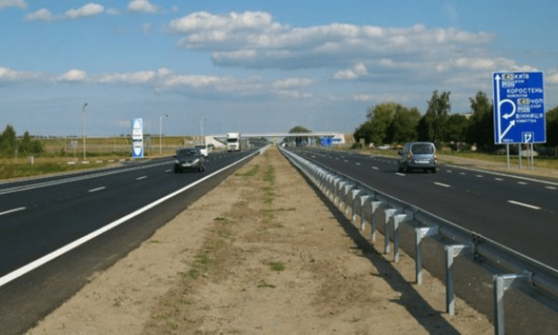 Ділянку міжнародної траси Київ–Чоп відремонтують: підготовка триває