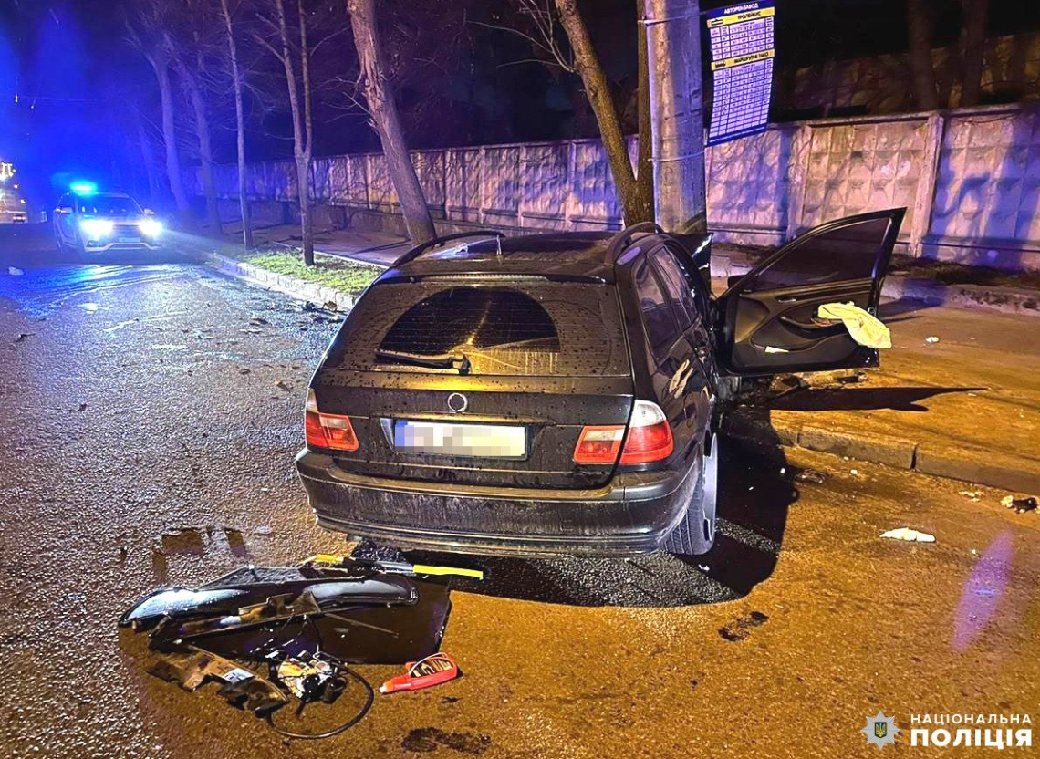 ДТП У Рівному: пішохід загинув, водій з дружиною – у лікарні