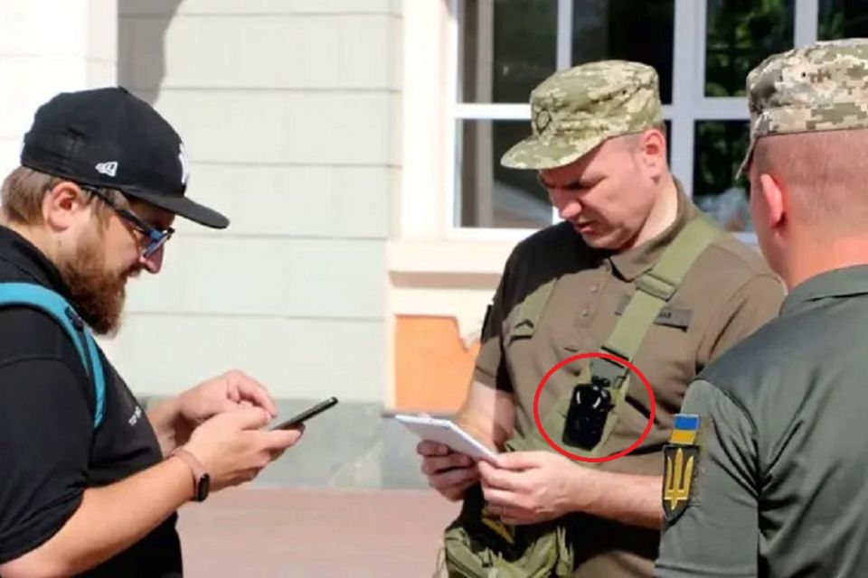 Фіксація обов`язкова: у всіх працівників ТЦК мають бути бідікамери