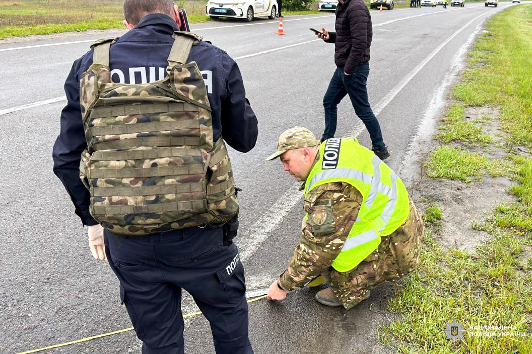 Кинув гранату у поліцейських 