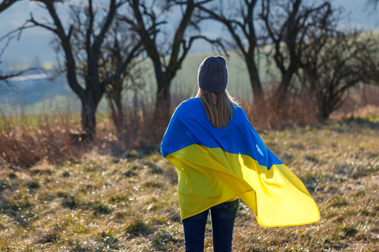 Країни ЄС змінюють правила для біженців із України: у  матеріальній допомозі та житлі відмовлятимуть частіше