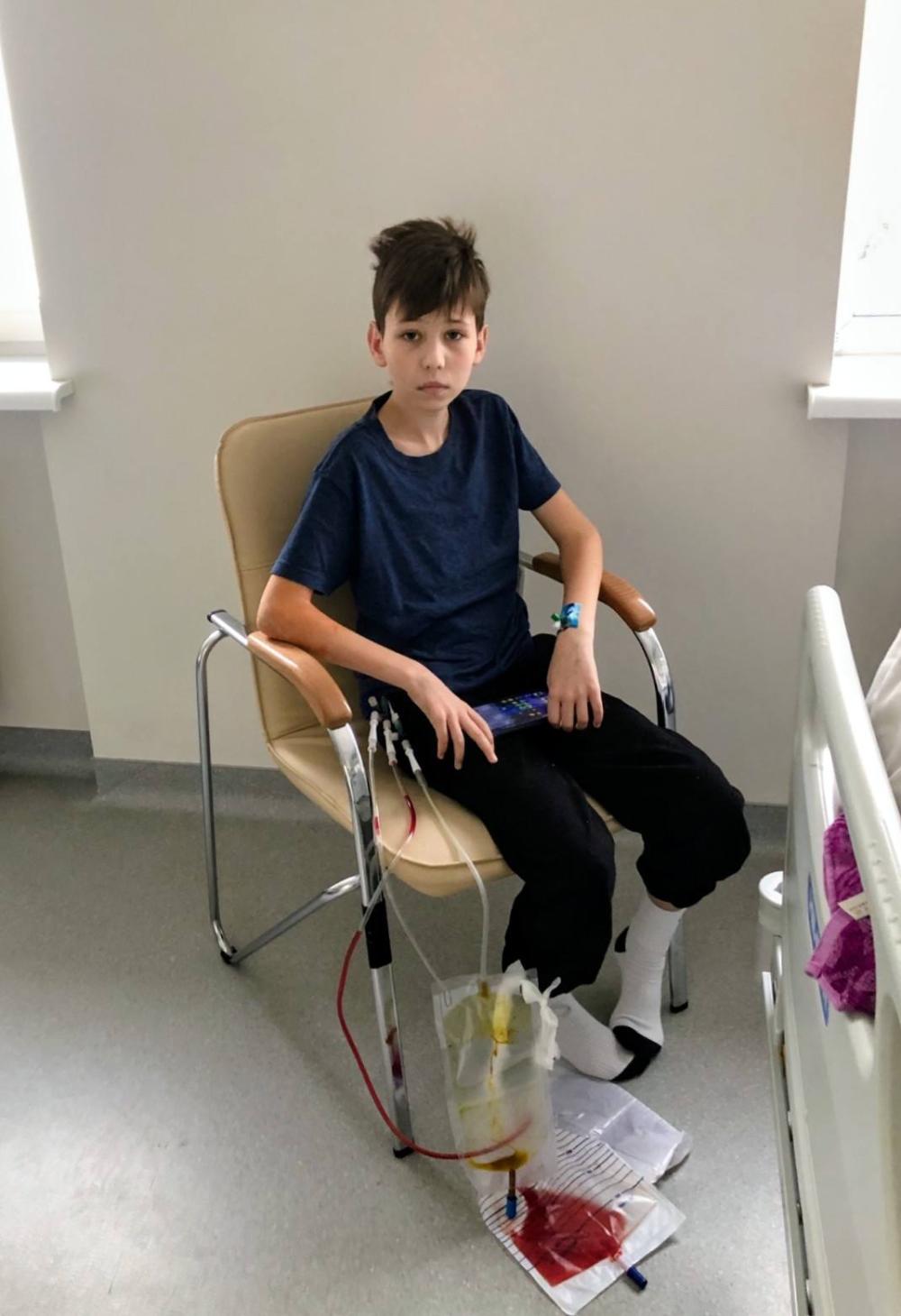 Лікарі врятували хлопчика після розриву печінки 