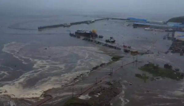 На Камчатці стався наймасштабніший землетрус за 70 років: росіяни у паніці тікають