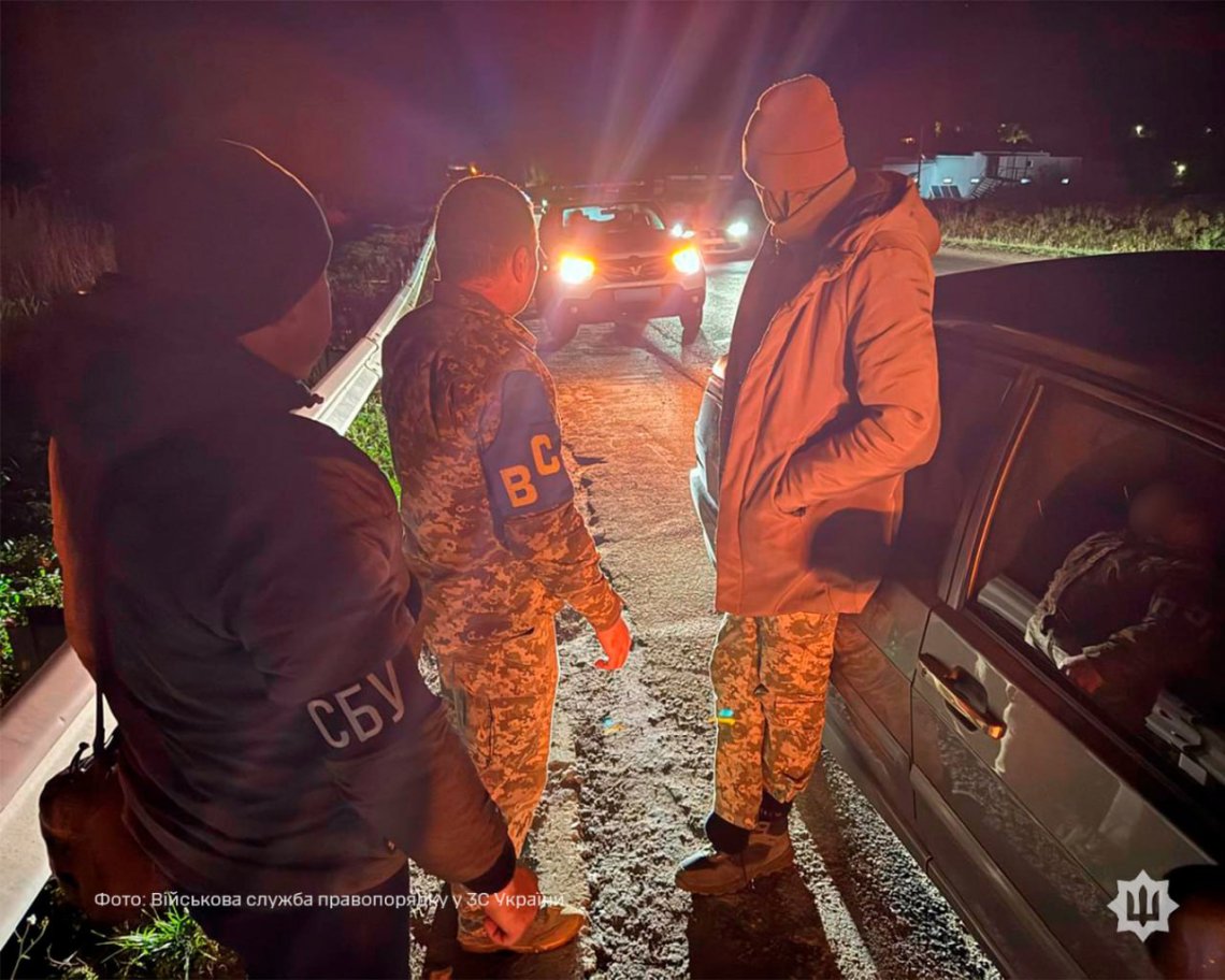 На Рівненщині військовики вимагали 4 тис. доларів за незаконне вивезення курсанта з навчального центру