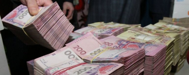 На розмитненні Рівненщина втратила майже 4 мільйони гривень