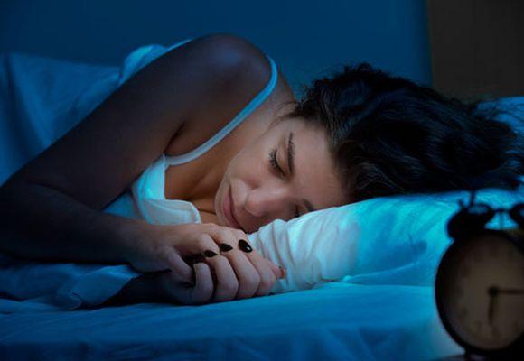 Названі продукти, які сприяють швидкому засинанню