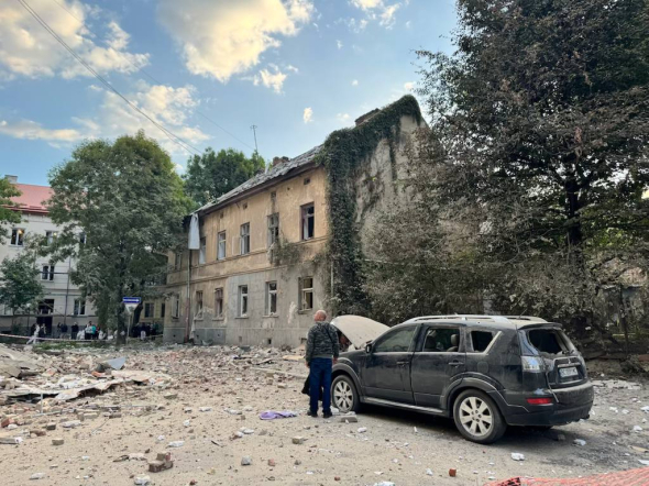  Нічна атака на Львів: є загиблий і постраждалі 