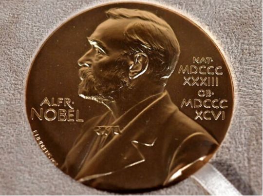 Нобелівський комітет визначився з лауреатом премії миру: і це не  Трамп