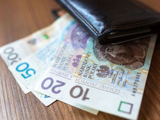  Нові правила вже з 1 лютого: кого з українських біженців у Польщі позбавлять виплат