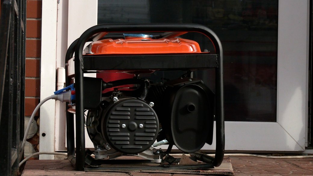 Отруїлися чадним газом від генератора: шестеро осіб госпіталізували