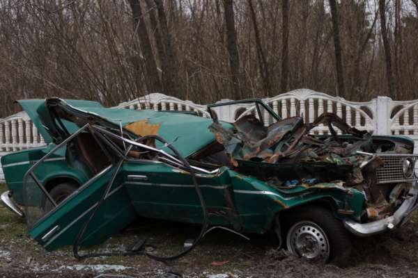 Під Мелітополем рашисти розчавили автомобіль з українцями: серед загиблих діти
