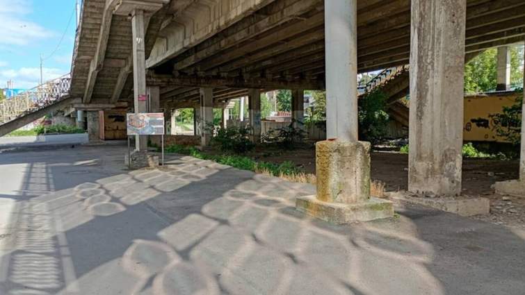 Платну парковку облаштують біля ринку в Рівному