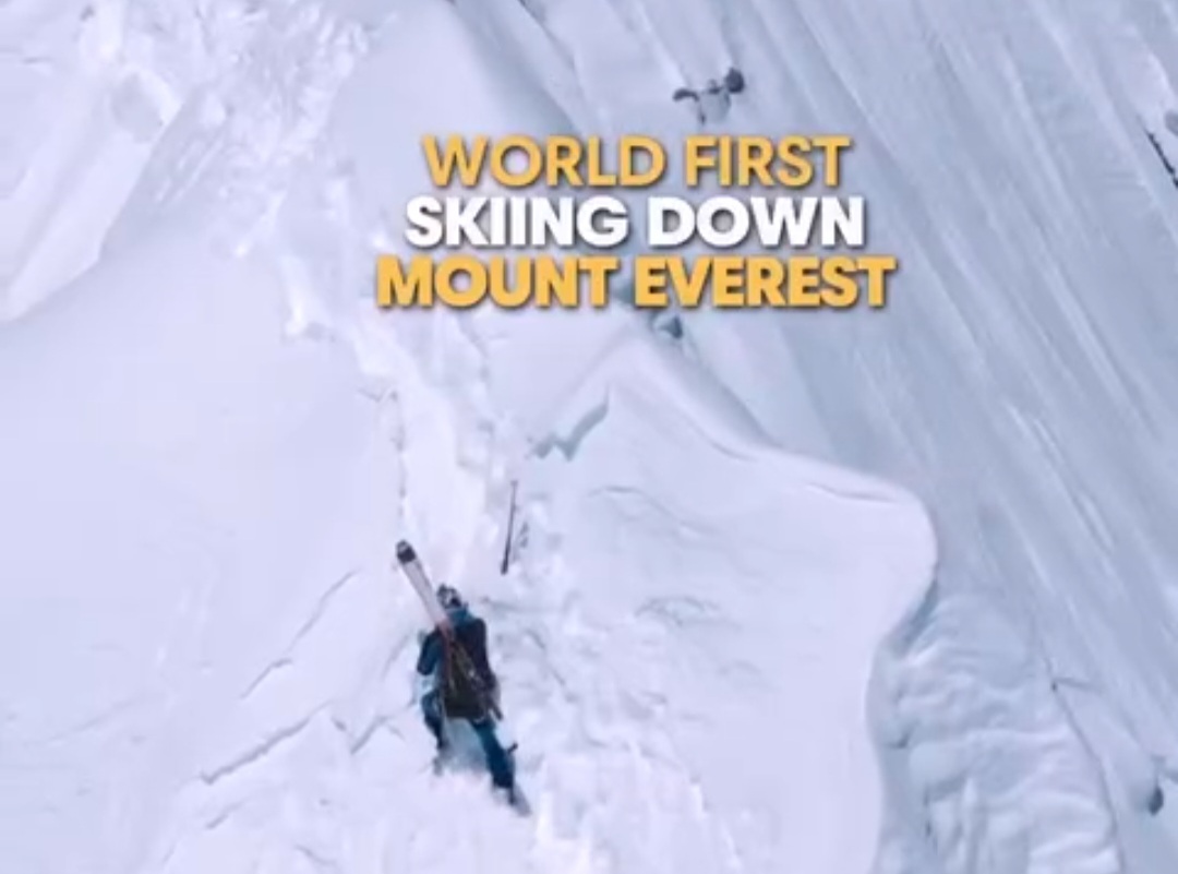 Поляк з'їхав на лижах з Евересту і прославився