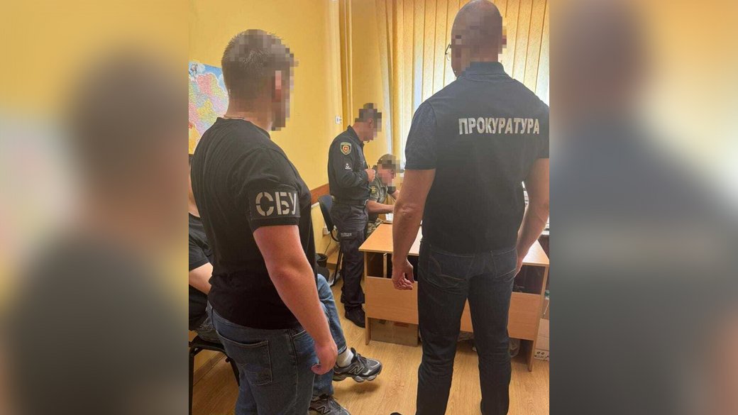 Пригнали з Європи та продали 27 гуманітарних автівок – підозрюють трьох осіб  