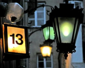 П`ятниця 13: як почати день, щоб пройшов вдало і без пригод