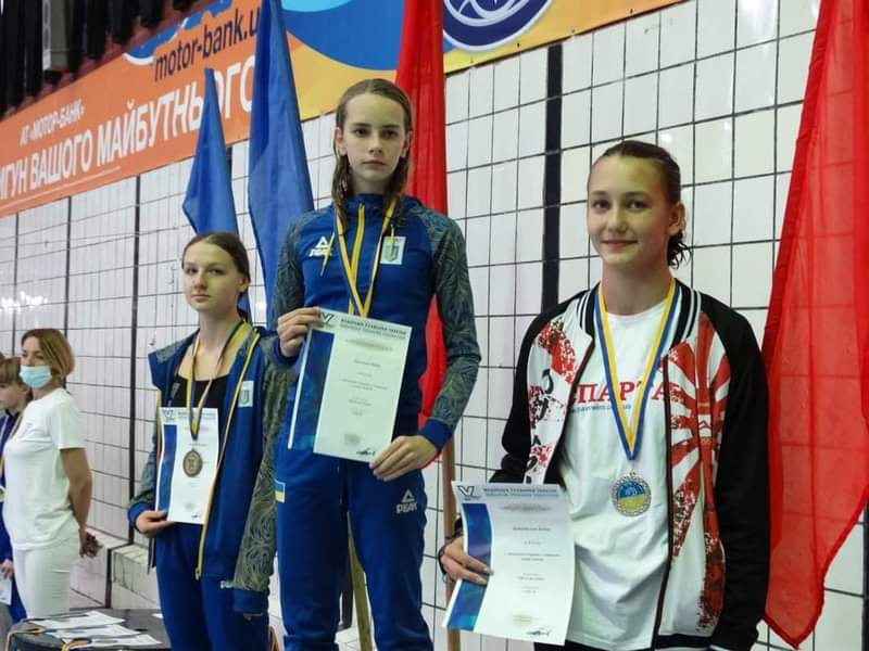Рівненські плавці вибороли 4 медалі на чемпіонаті України