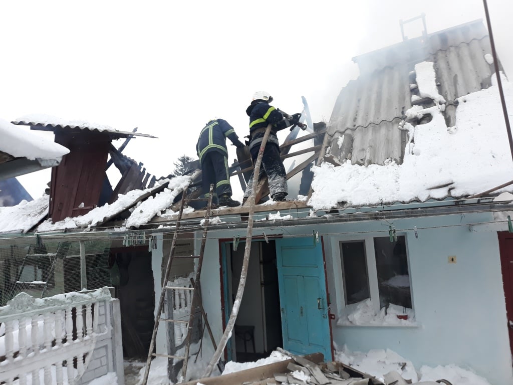  У Острозі від пожежі постраждало приватне господарство (ФОТО)
