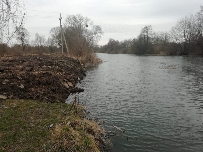 У річці на Рівненщині знайшли мертве тіло чоловіка