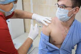 У Рівненській області понад 30 тисяч осіб повністю завершили COVID-вакцинацію