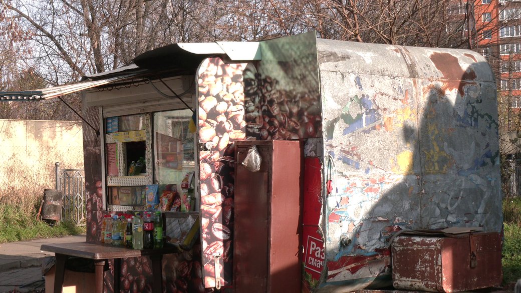 У Рівному знесуть 80 незаконно встановлених гаражів і кіосків 