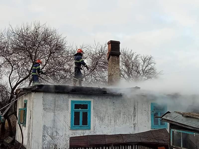 В Рівненському районі сталася пожежа у приватному будинку