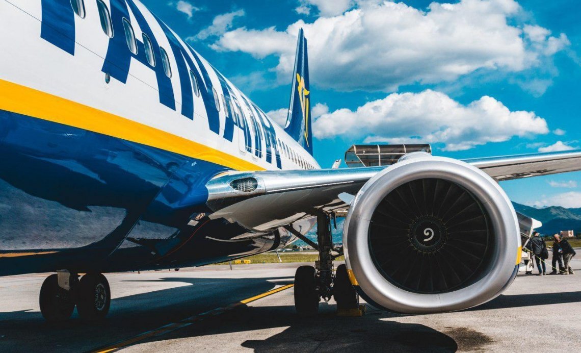 В Україні планують скасувати ПДВ на внутрішні авіаперевезення