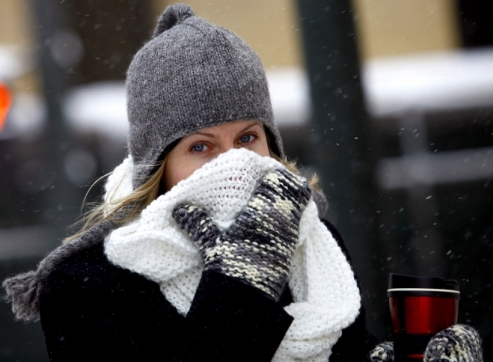 В Україну насувається похолодання: ожеледиця та сильні пориви вітру