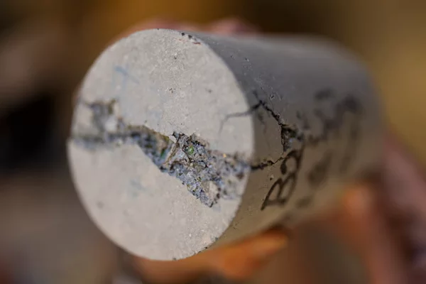 Вчені створили дешевий аналог будівельного піску з відходів