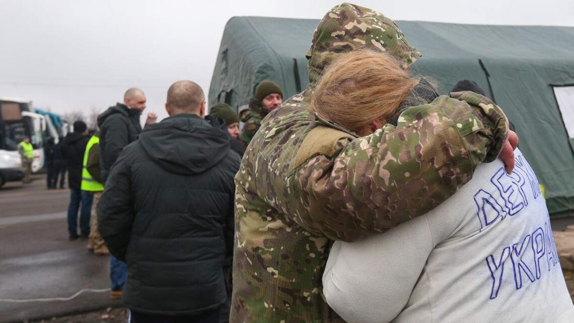 Відбувся п’ятий обмін полоненими, додому повертаються 76 українців — Верещук