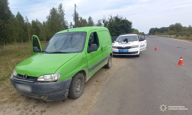 Водій не зміг пояснити, звідки у нього автомат