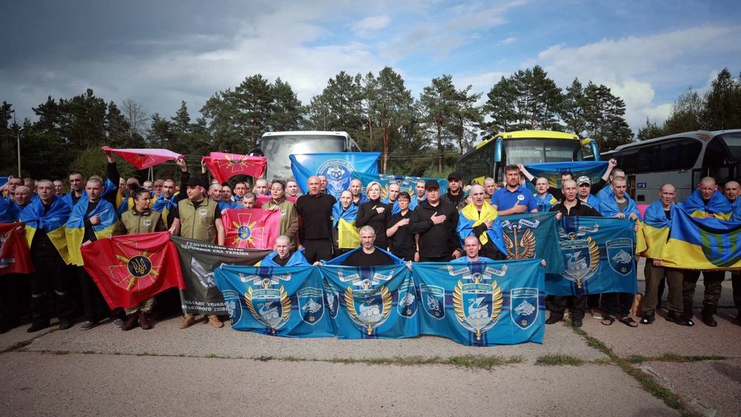 З полону повернулися семеро військовиків із Рівненщини