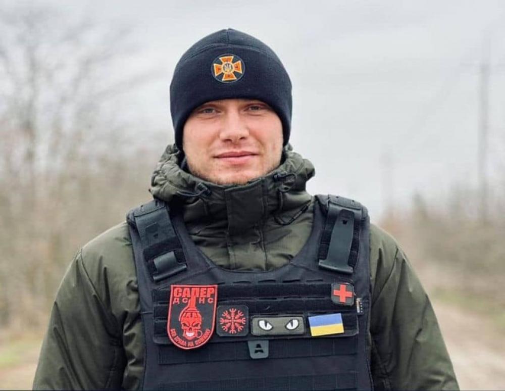 «Завжди хотів рятувати інших»