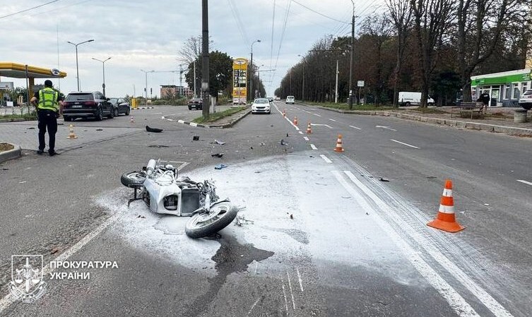 Збив мотоцикліста: водій авто був під дією наркотиків