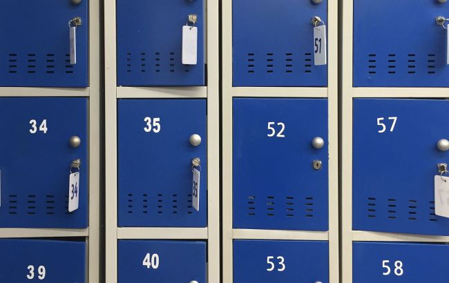 Здавати не обов`язково: чи можна заходити в магазин із сумкою 