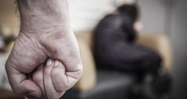 Знущався над тещею: чоловіка судитимуть 