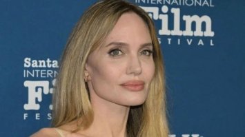 Анджеліна Джолі виснажена судами з Бредом Піттом і турбується про своє майбутнє