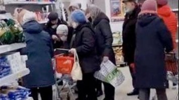 Бійки за продукти у магазинах росії стали масовим явищем