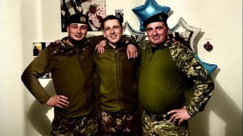 Чоловік і старший син — поранені, молодший син — на фронті