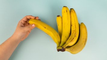 Чому банани треба їсти перед сном