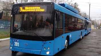 Діставайте гроші: проїзд у Рівному відсьогодні подорожчав