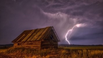Дощі, грози та тепло - синоптики про погоду в Україні до кінця тижня