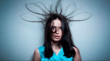 Електризується волосся: як в домашніх умовах позбутися цієї проблеми