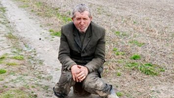 Грибника, який блукав лісом три доби, знайшли